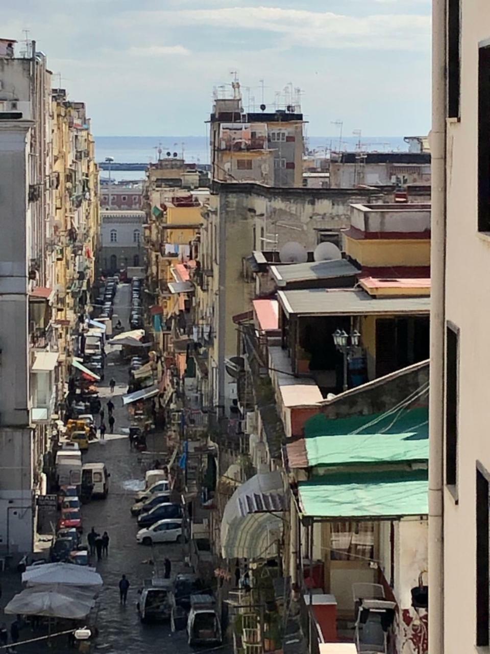 Pit Stop Napoli Centrale Екстериор снимка